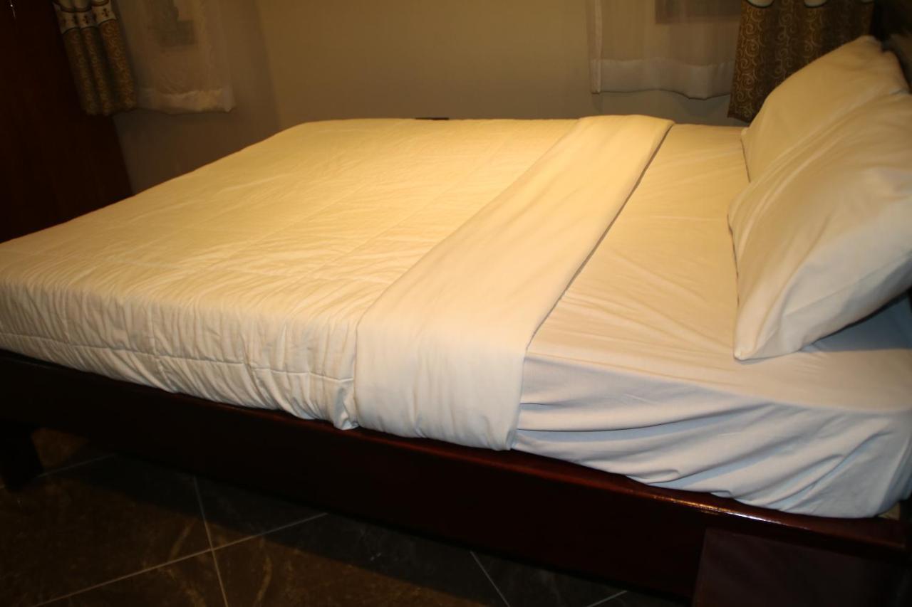 Acactus Hotel Кампала Екстер'єр фото
