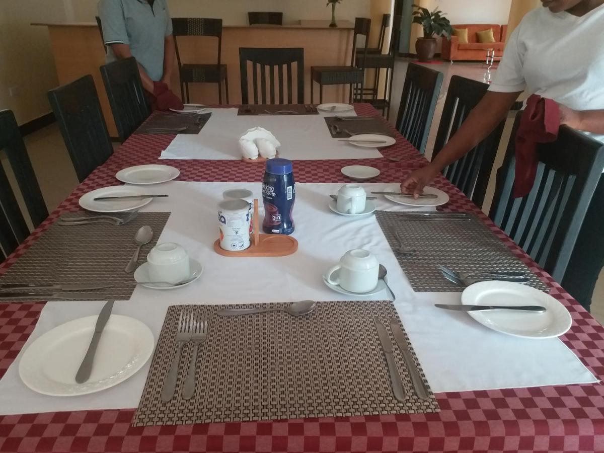 Acactus Hotel Кампала Екстер'єр фото